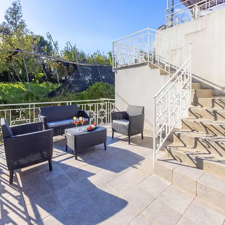 Villa Villa In Sorrento With Private Pool And Beach Sorrento