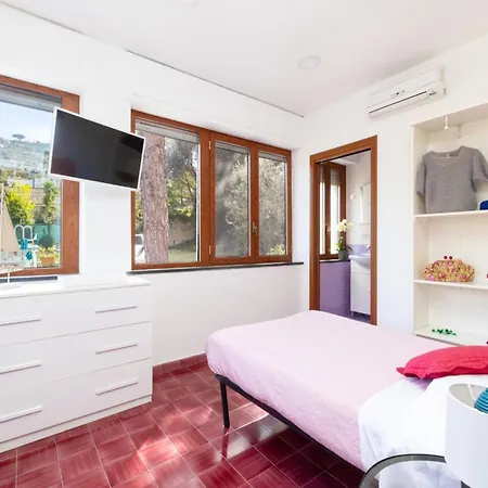 Villa In Sorrento With Private Pool And Beach Villa *
