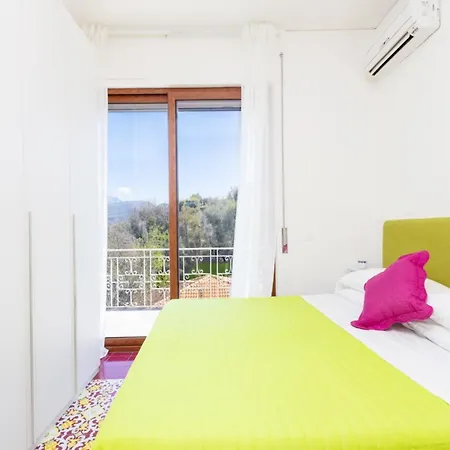 Villa In Sorrento With Private Pool And Beach Villa