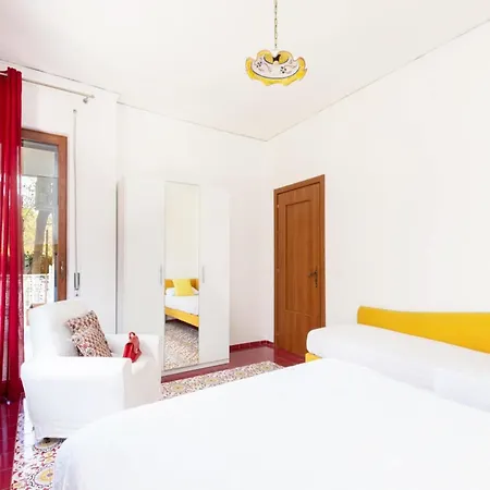 Villa In Sorrento With Private Pool And Beach * Sorrente
