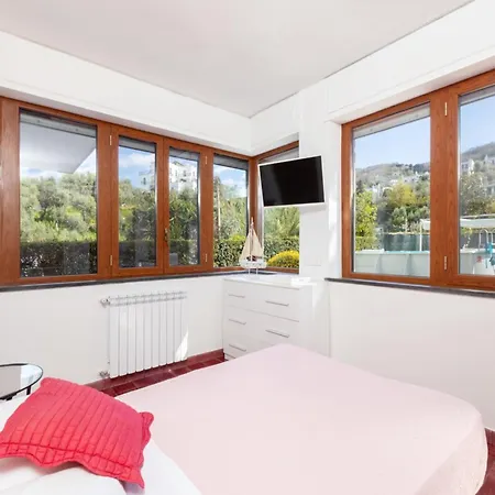 Villa In Sorrento With Private Pool And Beach Villa